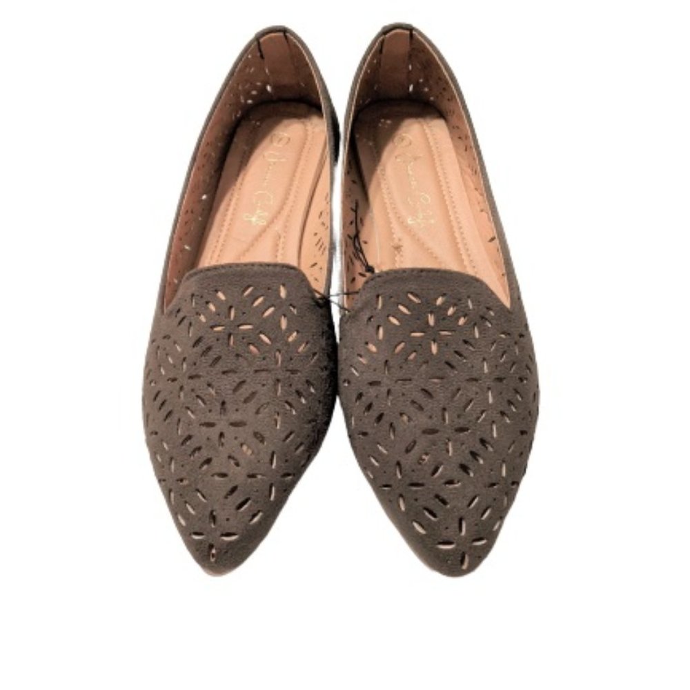 Jessica Carlyle Dynasty Laser Cut Flats New 7 Moss